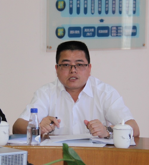 羅聯(lián)河：機(jī)關(guān)第一支部召開組織生活會(huì)暨民主評議黨員大會(huì)02[2].jpg