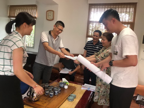 烽林吳淑英：“送政策，到企業(yè)”宣傳活動現(xiàn)場_調(diào)整大小.jpg