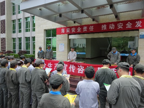 烽林范志成：咨詢?nèi)宅F(xiàn)場~1.jpg