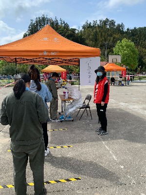 烽林林美玲：海峽科化烽林分公司積極參與核酸檢測演練，共筑全民健康防線 信息采集2~1.jpg