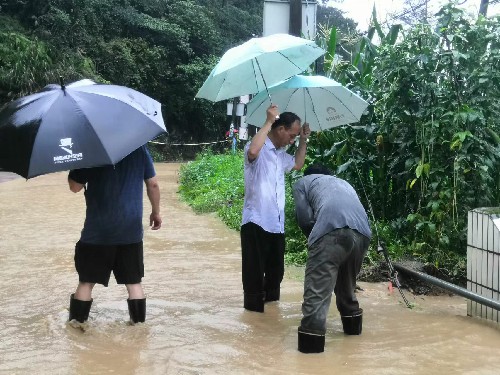 (建議采用)民化建設公司 蔣雪�?清除淤泥、雜�?~1.jpg